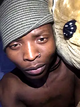 Snapshot of Mzulonesausy chatting on 9, 11, 2025 Mzulonesausy online show from 9, 11, 2025