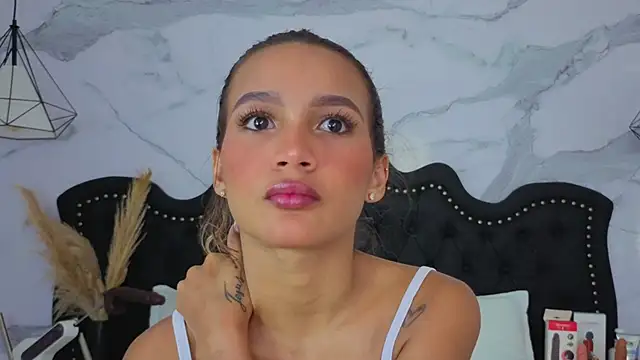 Carohorny4u online show from 9, 5, 2026