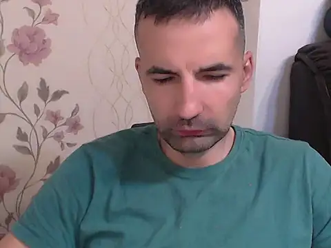 Snapshot of Leo_1617 chatting on 18, 7, 2026 Leo 1617 online show from 18, 7, 2026