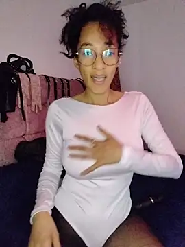 SamaraMartinez online show from 2, 7, 2026