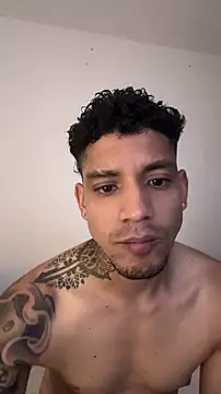 Snapshot of Davidbatista__ chatting on 16, 10, 2025 Davidbatista online show from 16, 10, 2025