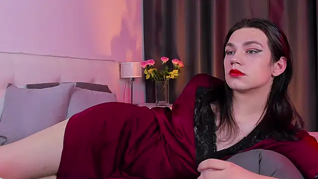 Alfreda Mills online show from 6, 3, 2025