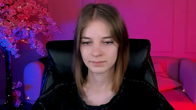 TinaDavil online show from 25, 12, 2024