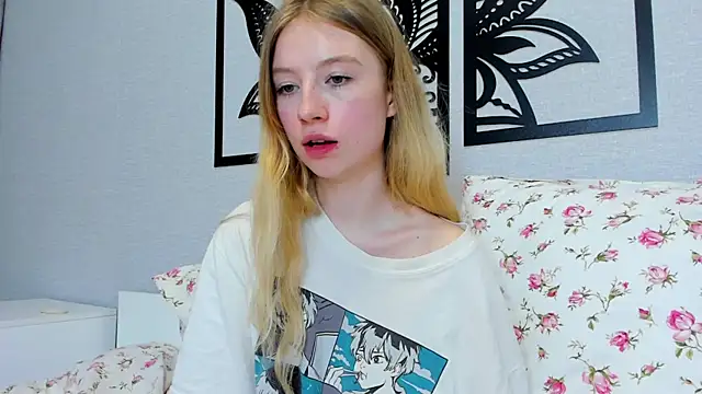 minidivaa  online show from 21, 1, 2025