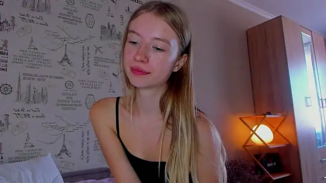 minidivaa  online show from 24, 9, 2025