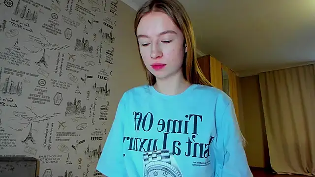 minidivaa  online show from 11, 1, 2026