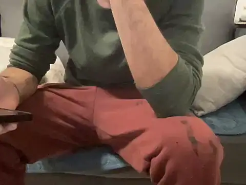 Snapshot of 4small4inchlol chatting on 14, 2, 2026 4small4inchlol online show from 14, 2, 2026