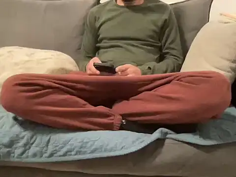 Snapshot of 4small4inchlol chatting on 18, 2, 2026 4small4inchlol online show from 18, 2, 2026