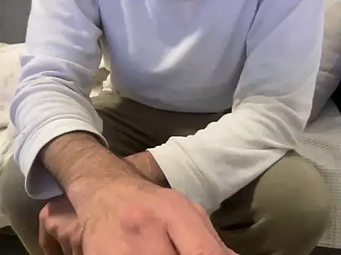 4small4inchlol online show from 10, 3, 2026