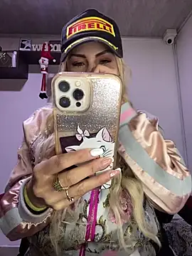 alicev kitty online show from 28, 11, 2025