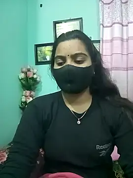 Snapshot of Amisha-2 chatting on 5, 1, 2025 Amisha-2 online show from 5, 1, 2025