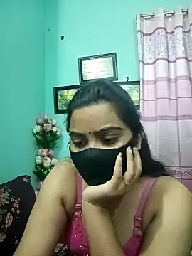 Snapshot of Amisha-2 chatting on 5, 1, 2025 Amisha-2 online show from 5, 1, 2025