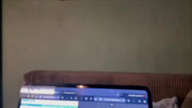 Snapshot of courteous_raspberrry chatting on 10, 10, 2025 courteous raspberrry online show from 10, 10, 2025