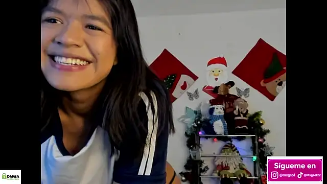 meganthompsonn22 online show from 1, 12, 2025