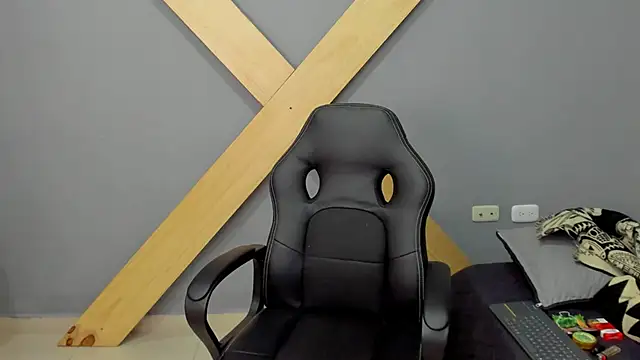 Snapshot of jamesinked_ chatting on 26, 12, 2024 jamesinked online show from 26, 12, 2024