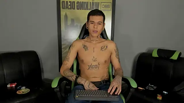 Snapshot of jamesinked_ chatting on 6, 2, 2025 jamesinked online show from 6, 2, 2025