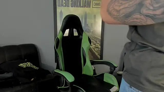 Snapshot of jamesinked_ chatting on 10, 2, 2025 jamesinked online show from 10, 2, 2025