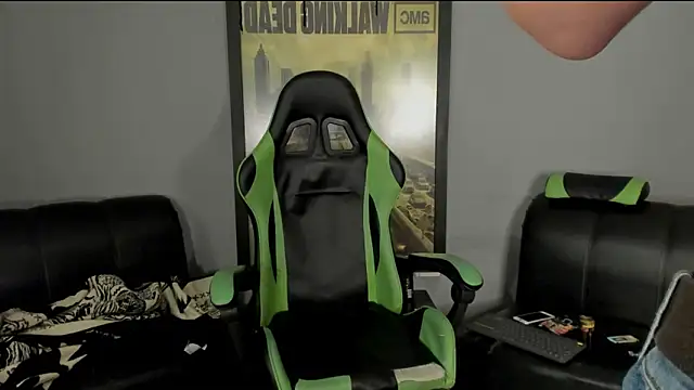 Snapshot of jamesinked_ chatting on 1, 3, 2025 jamesinked online show from 1, 3, 2025