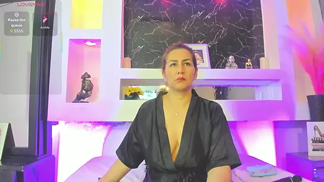 Snapshot of Cinthya_mjs chatting on 5, 2, 2026 Cinthya mjs online show from 5, 2, 2026