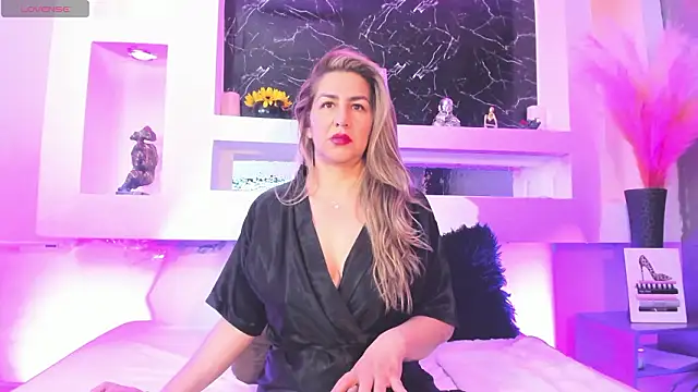 Snapshot of Cinthya_mjs chatting on 24, 2, 2026 Cinthya mjs online show from 24, 2, 2026