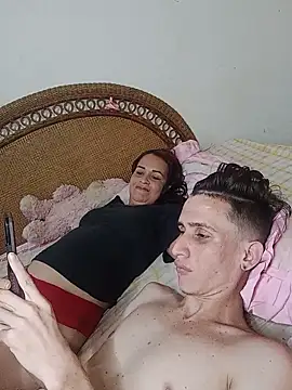 Snapshot of Milfvalesk chatting on 19, 12, 2024 Milfvalesk online show from 19, 12, 2024