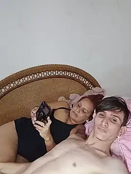 Snapshot of Milfvalesk chatting on 23, 2, 2025 Milfvalesk online show from 23, 2, 2025