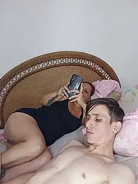 Snapshot of Milfvalesk chatting on 28, 2, 2025 Milfvalesk online show from 28, 2, 2025