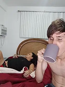 Snapshot of Milfvalesk chatting on 24, 9, 2025 Milfvalesk online show from 24, 9, 2025