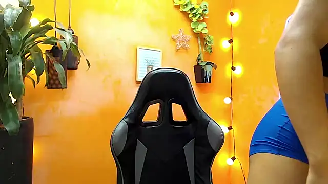 Snapshot of aslyhernandez_7 chatting on 27, 1, 2025 aslyhernandez 7 online show from 27, 1, 2025