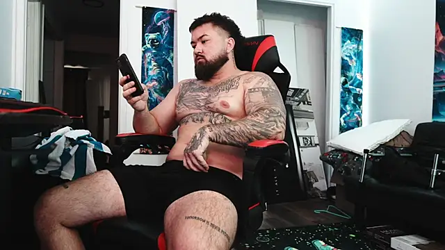 B The Creator X online show from 10, 6, 2026