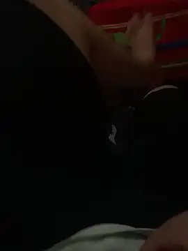 Snapshot of beautiful_hands_ chatting on 2, 11, 2025 beautiful hands online show from 2, 11, 2025