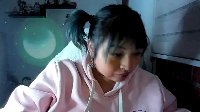 Snapshot of Shaddycute_ chatting on 20, 6, 2026 Shaddycute online show from 20, 6, 2026