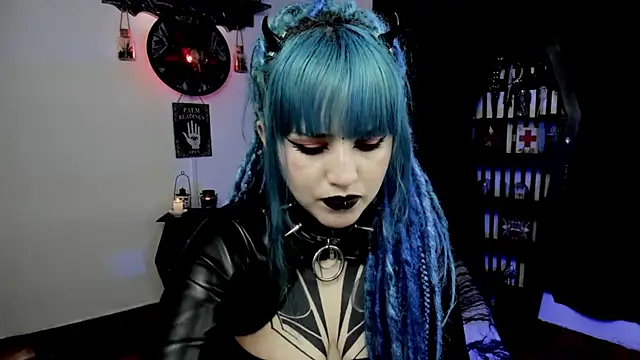 Snapshot of DimmuandDarkness chatting on 9, 1, 2026 DimmuandDarkness online show from 9, 1, 2026