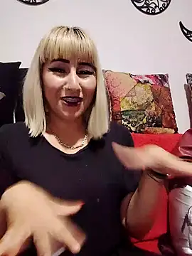 florecita9 online show from 10, 1, 2025