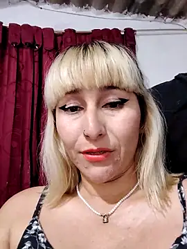 florecita9 online show from 23, 2, 2025