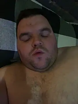Snapshot of Mikey-HH chatting on 17, 4, 2026 Mikey-HH online show from 17, 4, 2026