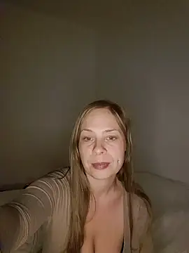 katiestevens online show from 21, 9, 2025