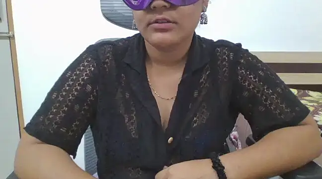 Snapshot of ammu_telugu_192 chatting on 11, 3, 2025 ammu telugu 192 online show from 11, 3, 2025