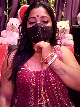 Snapshot of ella_mariya chatting on 6, 6, 2026 ella mariya online show from 6, 6, 2026