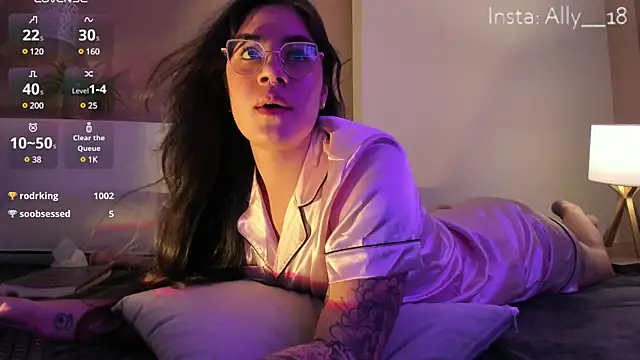 Snapshot of Ally_addams chatting on 11, 2, 2025 Ally addams online show from 11, 2, 2025