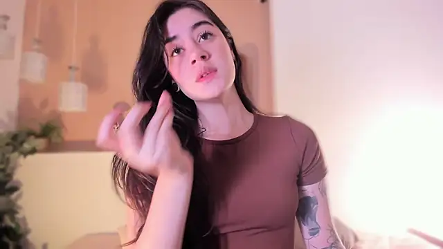 Snapshot of Ally_addams chatting on 5, 12, 2025 Ally addams online show from 5, 12, 2025