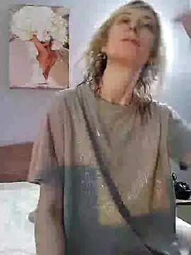 AvelinaLeoni online show from 25, 12, 2024