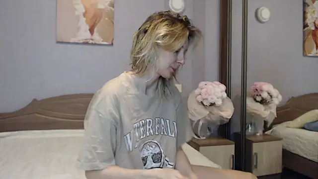 AvelinaLeoni online show from 20, 1, 2025