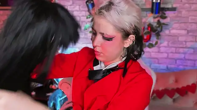 Snapshot of Alex_Howell chatting on 3, 2, 2025 Alex Howell online show from 3, 2, 2025