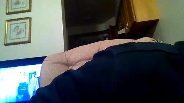 Snapshot of kollzCloudzz chatting on 1, 5, 2026 kollzCloudzz online show from 1, 5, 2026