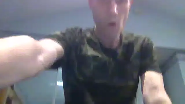 Snapshot of kollzCloudzz chatting on 25, 5, 2026 kollzCloudzz online show from 25, 5, 2026