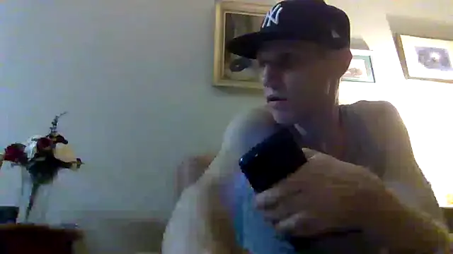 Snapshot of kollzCloudzz chatting on 15, 6, 2026 kollzCloudzz online show from 15, 6, 2026