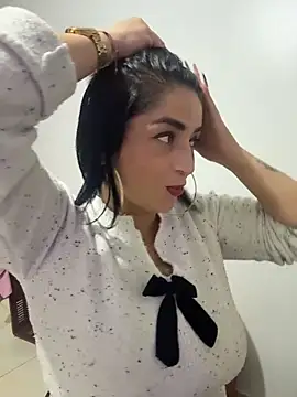 karenlennox1 online show from 4, 3, 2026