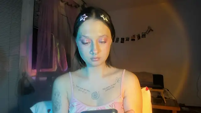 Jenny darling love online show from 23, 2, 2026