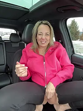 Cherry-red-xo online show from 13, 1, 2025